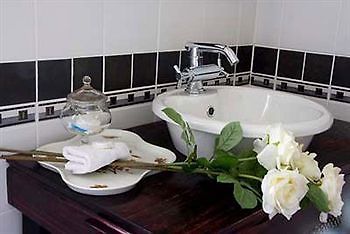 A White Rose Guest House Μπλουμφοντέιν Εξωτερικό φωτογραφία